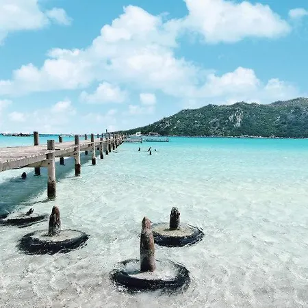Porto-vecchio Sleeps 10 Pool Air Con Wifi 度假居 *